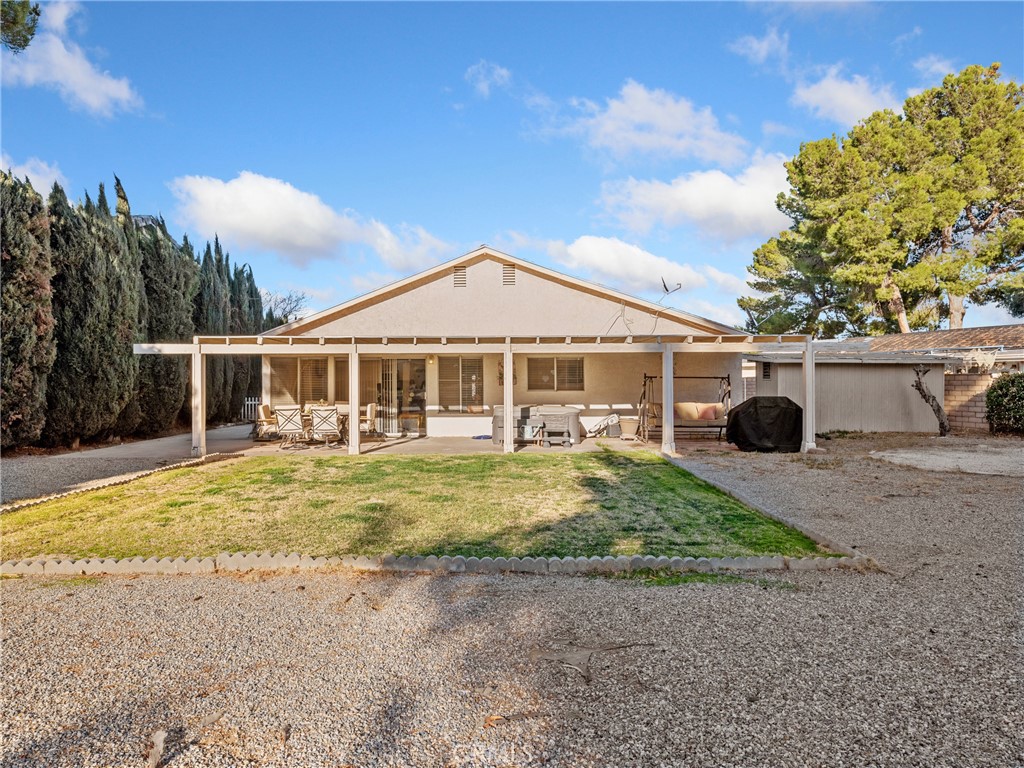 27767 Hummingbird Lane