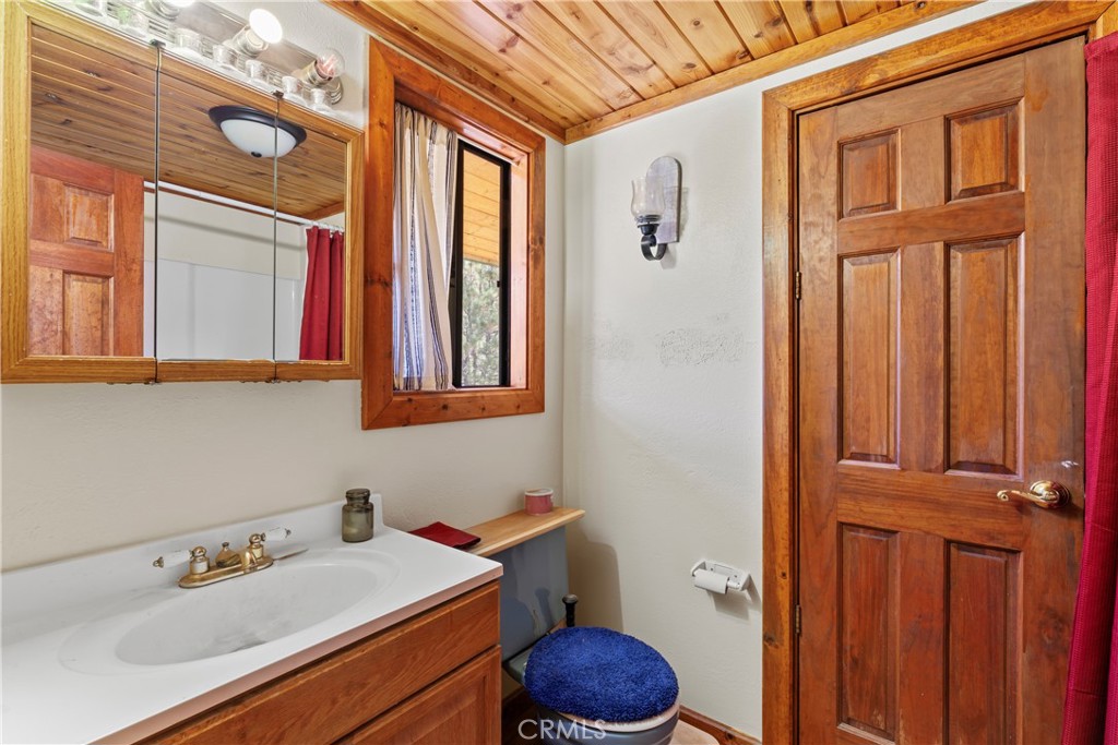 Green Valley Lake (GVLK) - Residential