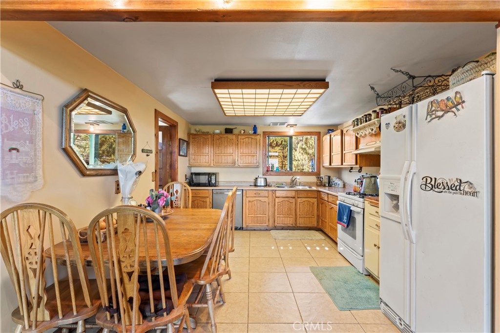 Green Valley Lake (GVLK) - Residential