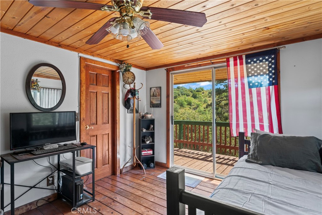 Green Valley Lake (GVLK) - Residential