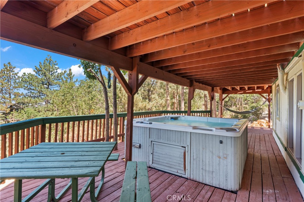 Green Valley Lake (GVLK) - Residential