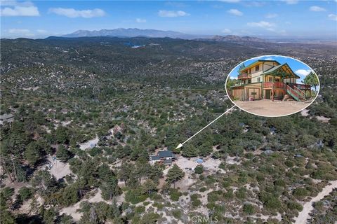 Photo of 161 N Trails End Road, Green Valley Lake, CA 92341 (MLS # IG25173495)