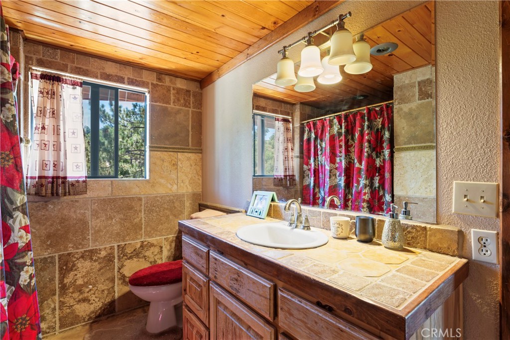 Green Valley Lake (GVLK) - Residential