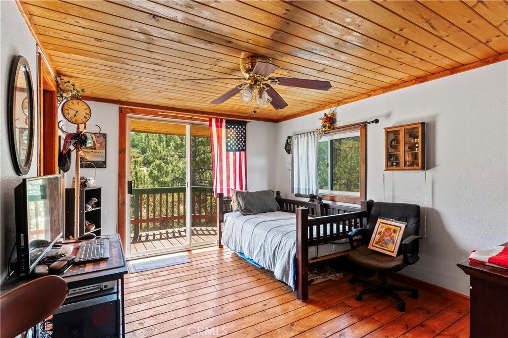 Green Valley Lake (GVLK) - Residential