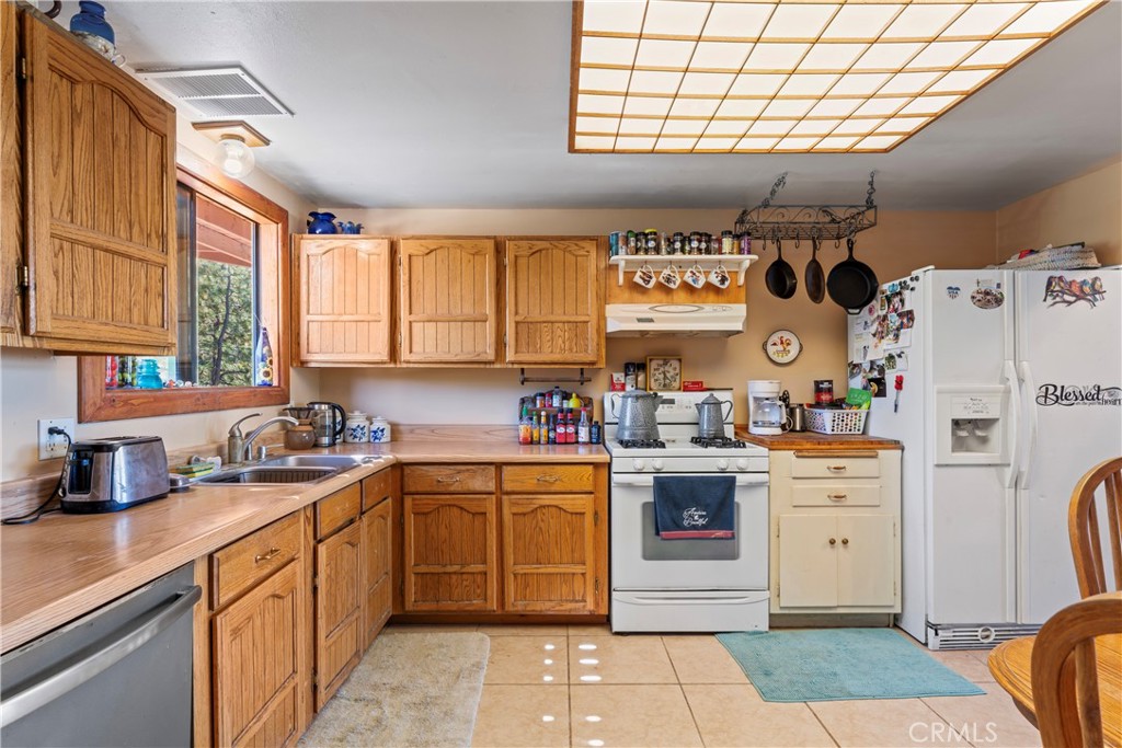 Green Valley Lake (GVLK) - Residential