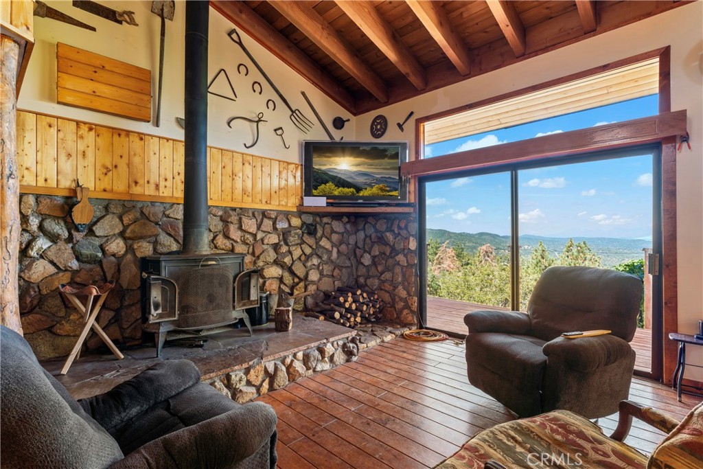 Green Valley Lake (GVLK) - Residential