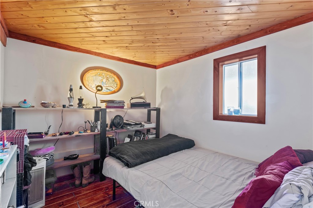 Green Valley Lake (GVLK) - Residential