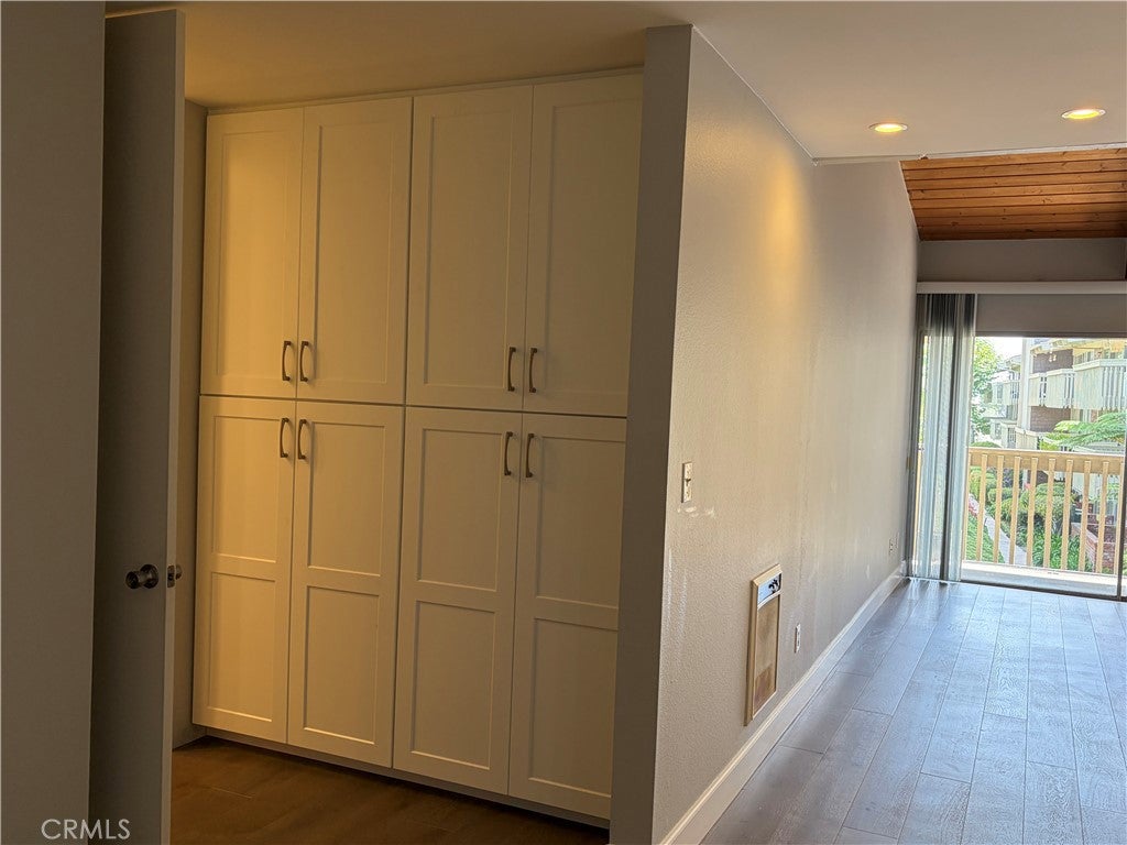 6542 #D408 Ocean Crest Dr.
