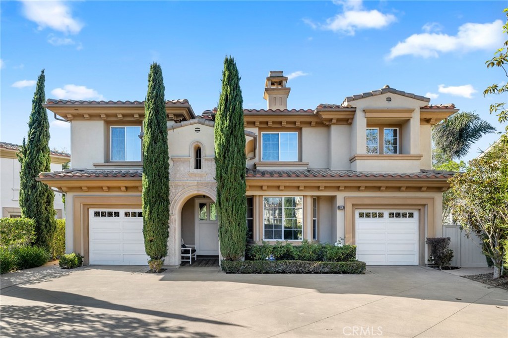 LUXURY RESORT VACATION VILLA!! This coastal Mediterranean villa offers a resort lifestyle framed by never-ending ocean and golf course views. Open your front door next to lovely trails just minutes to the surf and sand. Located in one of Dana Point’s private, gated communities, this beautiful home showcases magnificent vistas with brilliant seascapes on a premium lot. The residence is comprised of 5 bedrooms (1 on main floor), 4.5 baths and a media/office. The lower level showcases a beautifully upgraded gourmet kitchen with Viking appliances, expansive great room, an inviting living room and a formal dining room. The interior living spaces open to the outside complete with a pool, spa and barbecue area to enjoy the home’s coveted California Riviera location. Relax in the spacious primary suite with exceptional golf course and ocean views - capturing cool ocean breezes year ‘round. Dana Point offers the Monarch Beach Golf Links, the famous Ritz Carlton & Waldorf Astoria Resorts, Salt Creek & the Strand Beaches. Endless options await you at the Dana Point Harbor with proximity to Laguna Beach and San Clemente. Prime location! LOVE WHERE YOU LIVE! Rates vary depending on availability & season. Off Season $16,000-$20,000 | High Season $24,000-26,000. Leased Summer and Fall 2025. Available mid November 2025!
