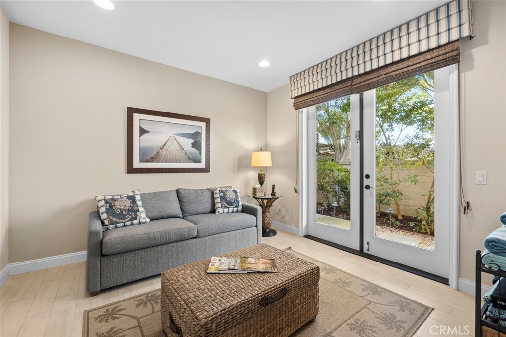 Ritz Pointe (RTZP) - Residential Lease