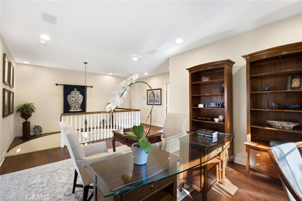 Ritz Pointe (RTZP) - Residential Lease