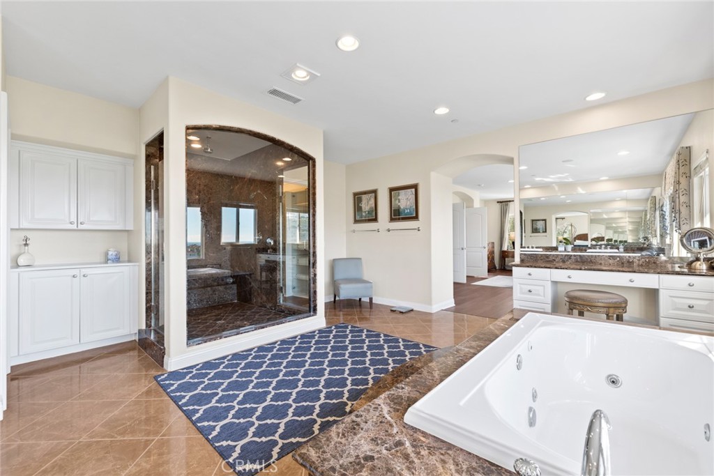 Ritz Pointe (RTZP) - Residential Lease