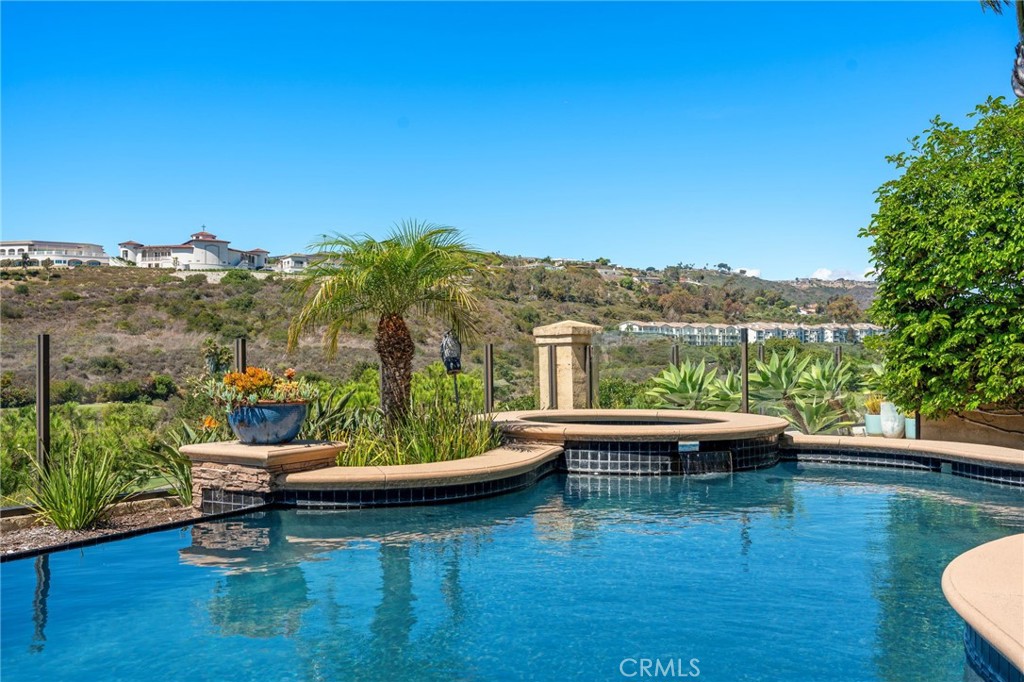 Ritz Pointe (RTZP) - Residential Lease