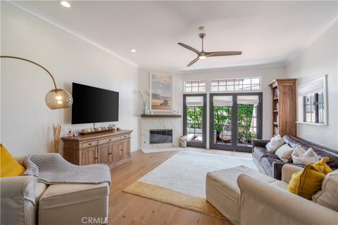 Photo of 210 S Prospect AVE, Redondo Beach, CA 90277 (MLS # SB26198945)
