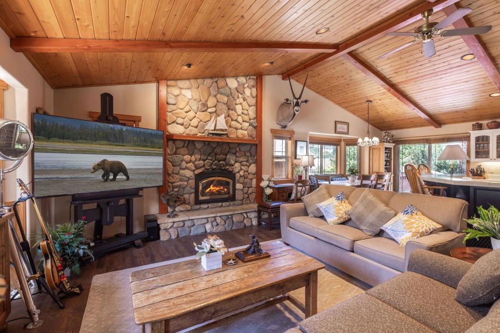 1325 E Big Bear Boulevard