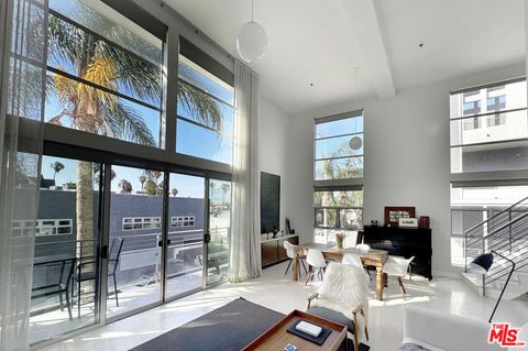 Photo of 13326 Beach Avenue #203, Marina Del Rey, CA 90292 (MLS # 26846599)