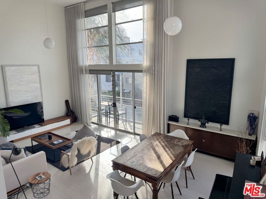 Photo of 13326 Beach Avenue #203, Marina Del Rey, CA 90292 (MLS # 26846599)