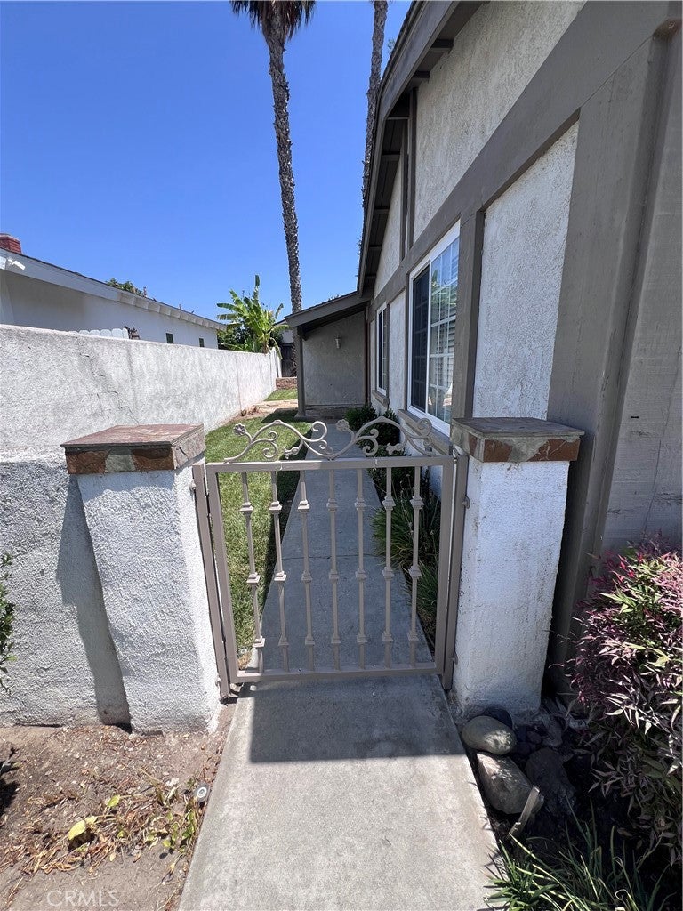 Photo of 17712 Manchester Avenue, Irvine, CA 92614 (MLS # OC26132735)