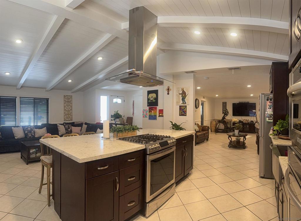 1722 TRESEDER CIRCLE