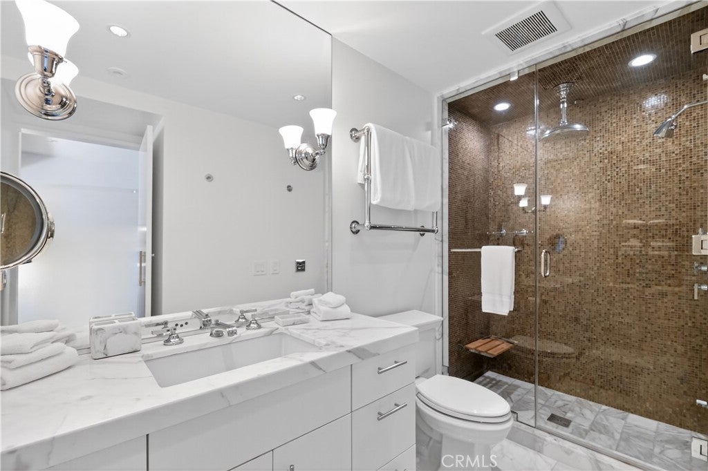 102 Blue Lagoon, Laguna Beach CA 92651 - Photo 19