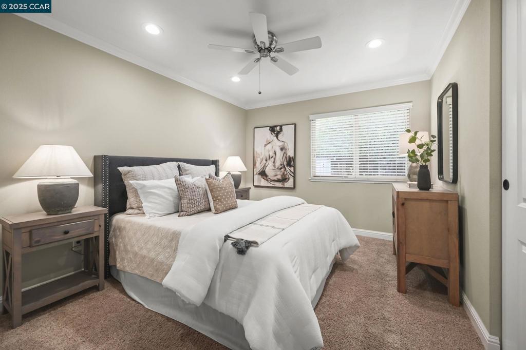 COUNTRY VIEW - Residential