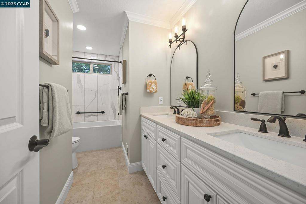 COUNTRY VIEW - Residential