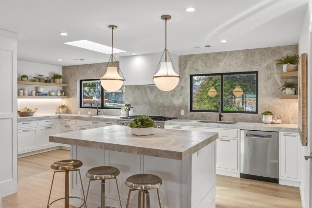 430 San Domingo Way, Los Altos CA 94022