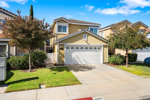 Photo of 31622 Heather Way, Temecula, CA 92592 (MLS # SW26211257)
