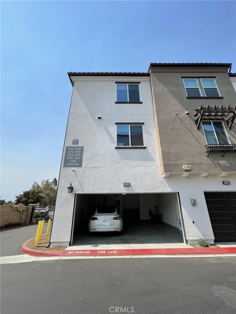 3700 Verdana Cir