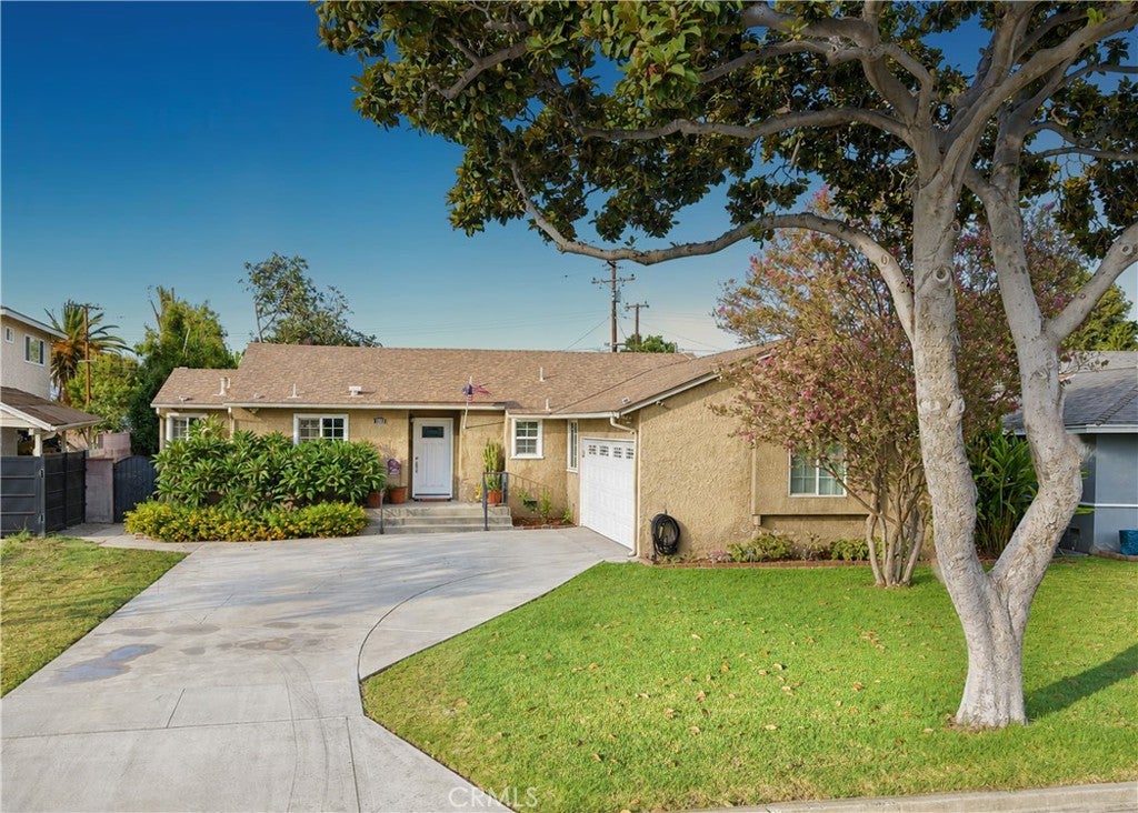 7211 Glencliff