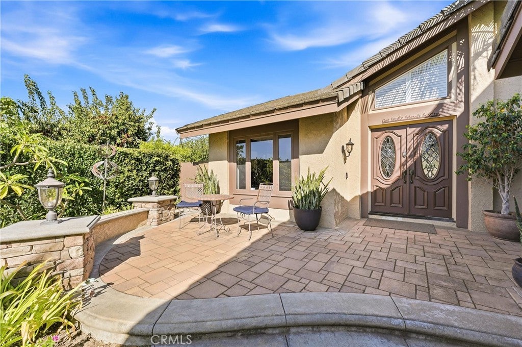 5432 E Willowick