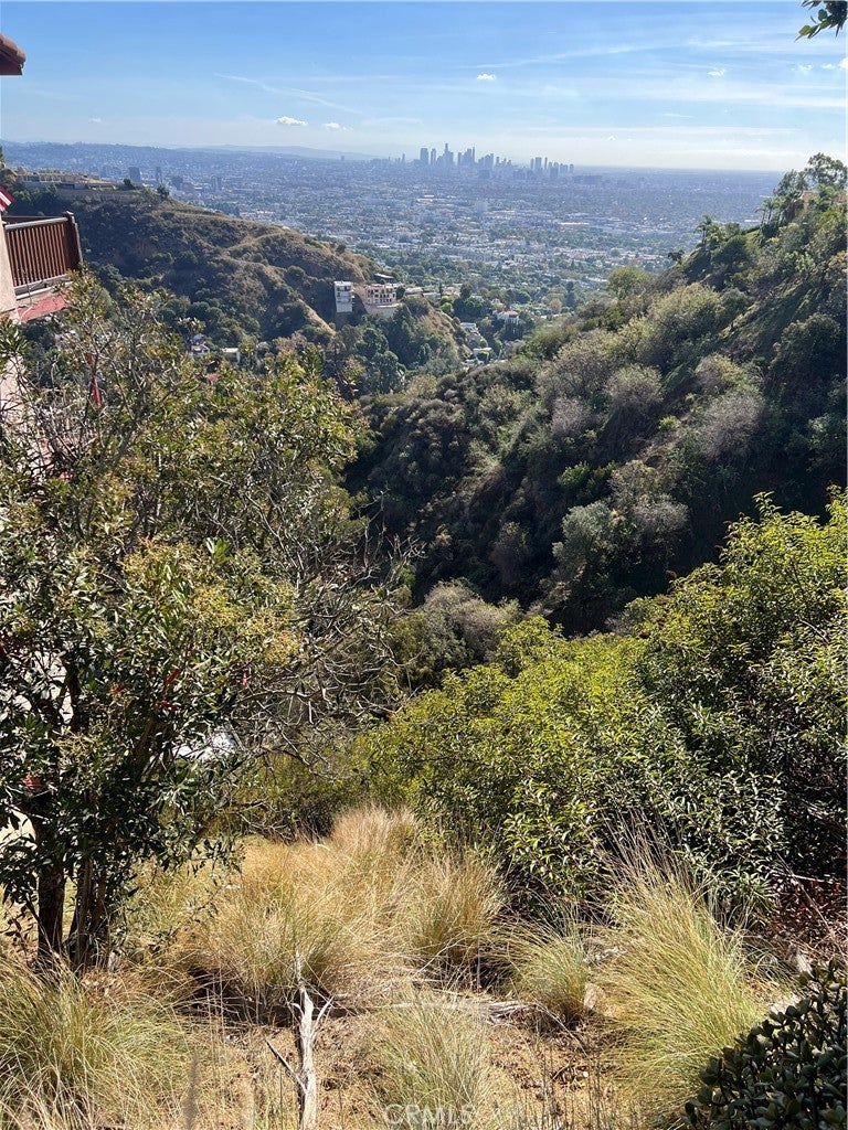 8159 Mannix Drive
