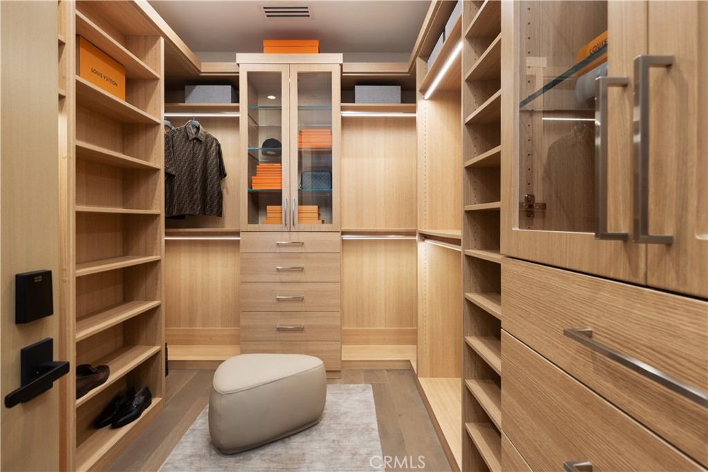 Corona del Mar South of PCH (CDMS) - Residential