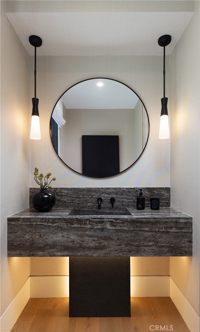 Corona del Mar South of PCH (CDMS) - Residential