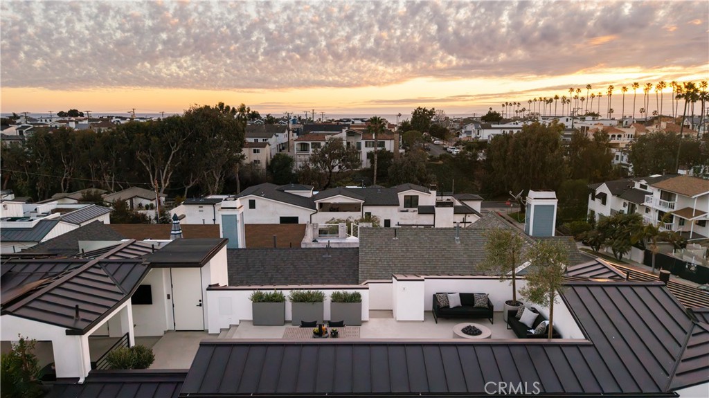 Corona del Mar South of PCH (CDMS) - Residential
