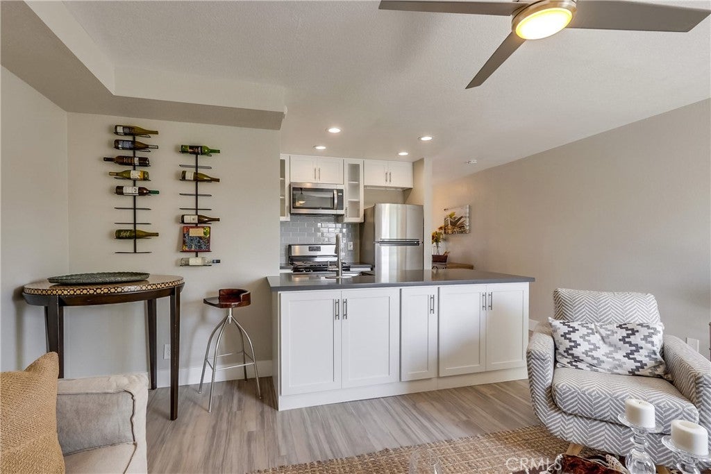 Photo of 312 Broadway #7, Laguna Beach, CA 92651 (MLS # LG26191705)