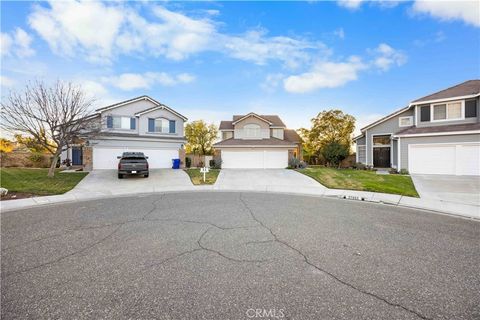 Photo of 27503 Wellsley Way Way, Valencia, CA 91354 (MLS # GD26016102)
