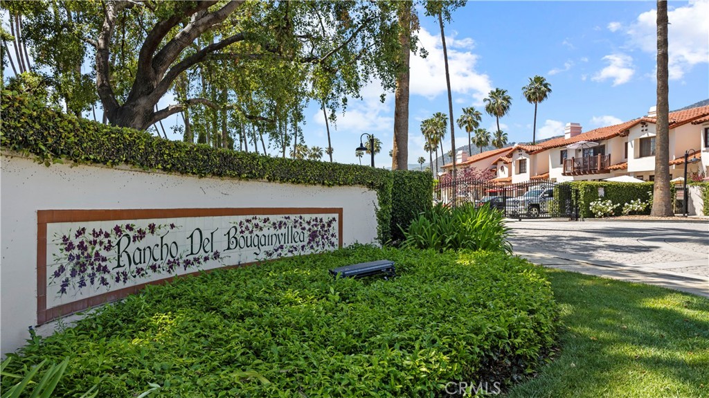 402 E Bougainvillea