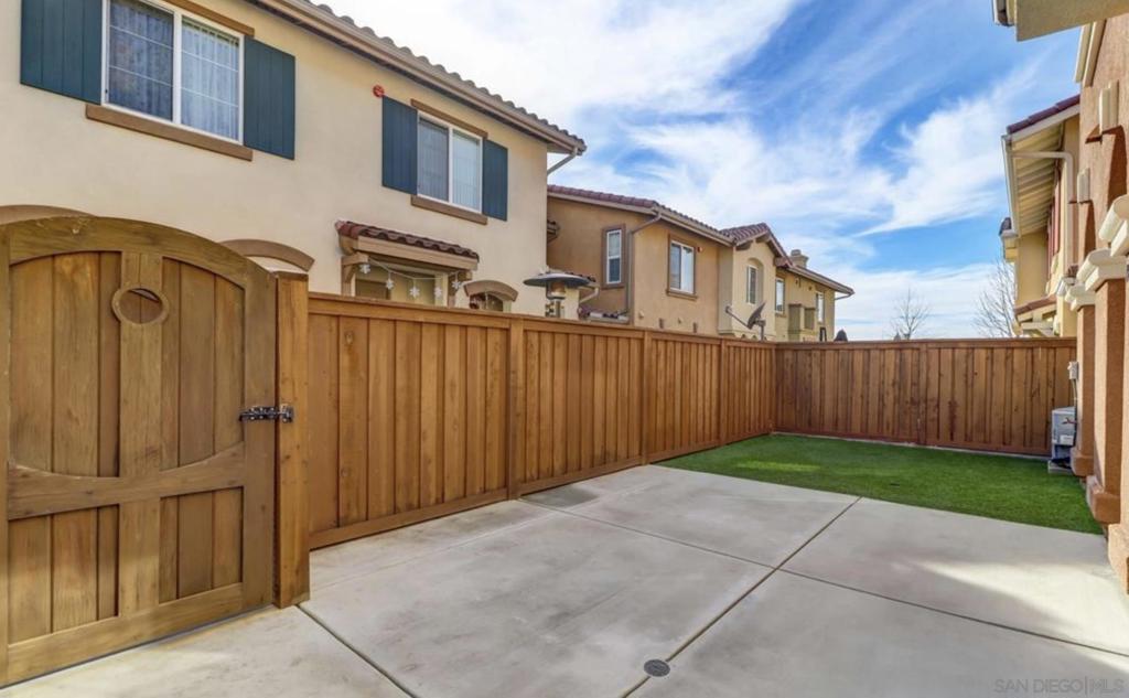 1307 Isabella Way