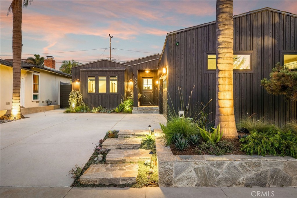 624 Sea Breeze Drive