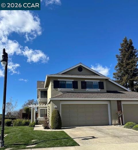 Photo of 215 Bridgeside Cir CIR, Danville, CA 94506 (MLS # 41137982)