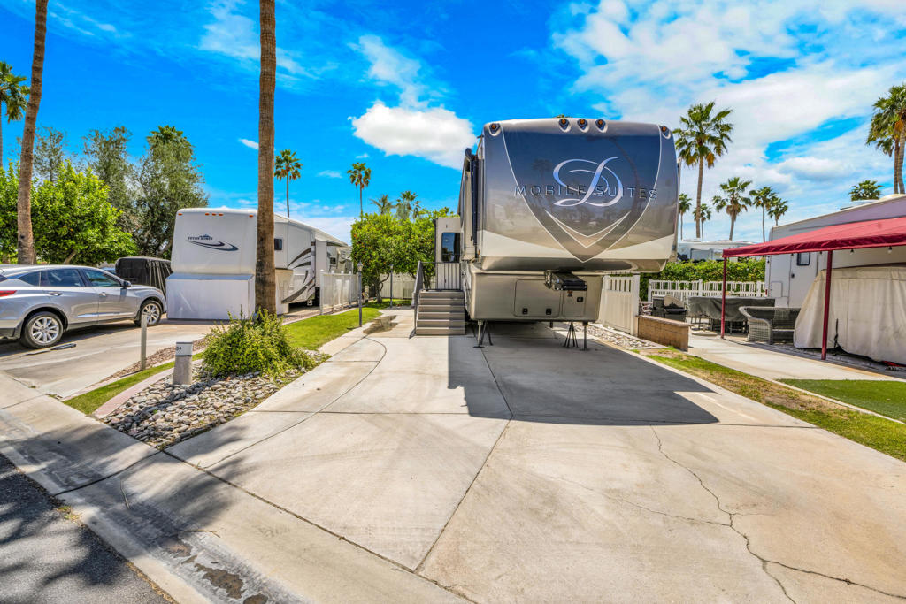 Outdoor Resorts Palm Springs - Land