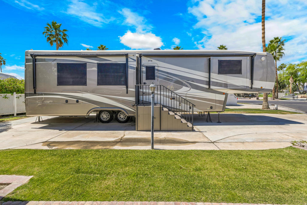 Outdoor Resorts Palm Springs - Land