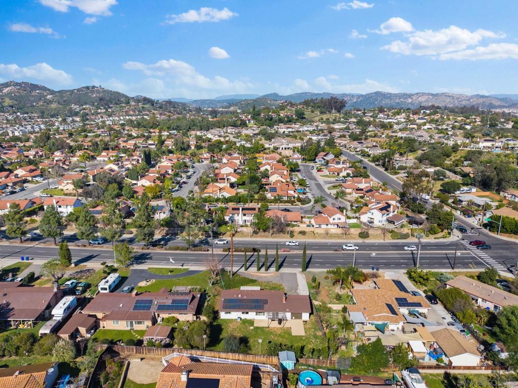 2025 W El Norte Pkwy