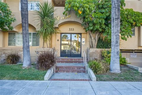 Photo of 333 W Alameda AVE #201, Burbank, CA 91506 (MLS # SR26067858)