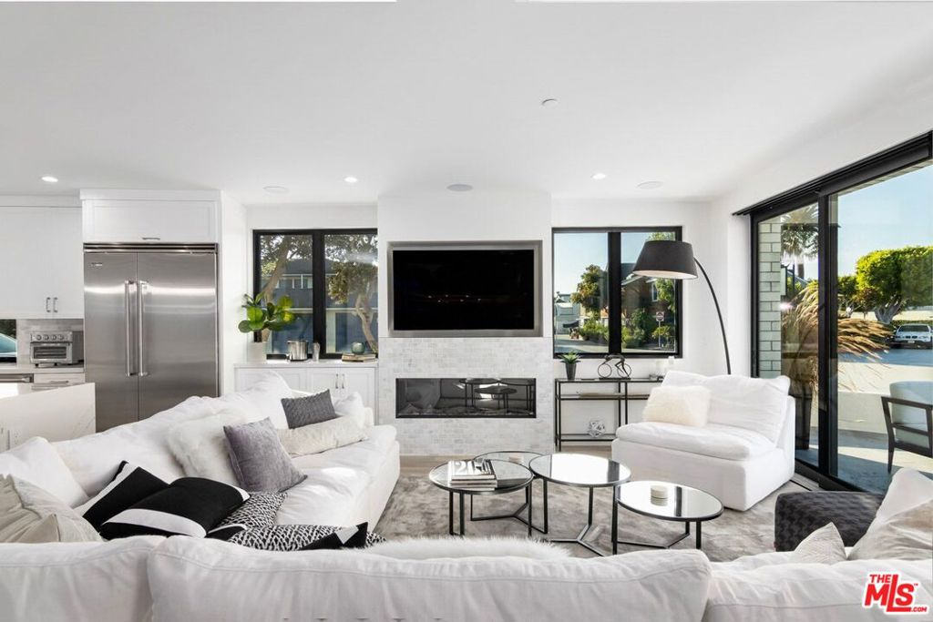 Properties 1703 Plaza Del Sur