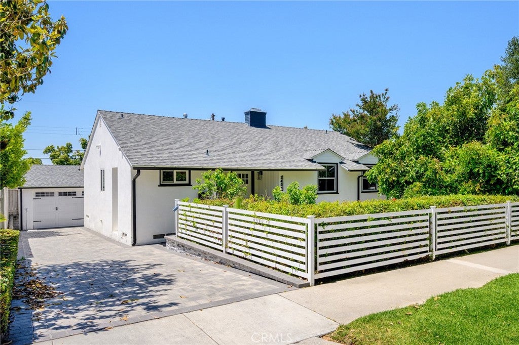 2405 Jolley DR