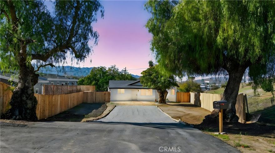 Welcome to this beautifully remodeled 3-bedroom, 1.5-bath home, offering 1,254 SqFt of bright and modern living space on an expansive 8,276 SqFt lot. Located in THE HISTORIC DOWNTOWN LAKE ELSINORE AREA, this property features ample parking for 8–10 cars plus room for an RV, providing exceptional convenience and flexibility.
The home has been completely rehabbed with high-quality upgrades throughout, including new windows, an updated electrical system, new light fixtures, new vinyl flooring, and new faucets. The kitchen has been tastefully updated with new countertops, giving it a fresh and contemporary feel.
With its spacious lot, modern finishes, and generous parking, this move-in ready home is a standout opportunity. Very convenient location so close to the small district centered on Main Street, featuring historic buildings from the late 1800s and early 1900s, including the Armory Hall (oldest building), the Santa Fe Train Station, and the Jean Hayman House in Lake Elsinore and shopping centers and big stores and restaurants. Don’t miss it!