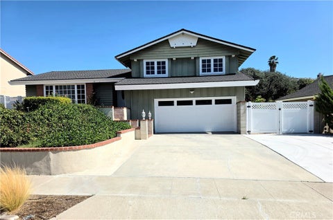 Photo of 1640 Canyon Drive DR, Fullerton, CA 92833 (MLS # PW26218865)