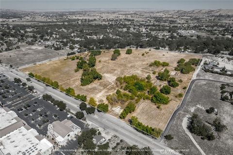 Photo of 2115 El Camino Real, Atascadero, CA 93422 (MLS # SC26070871)